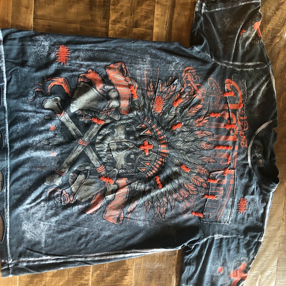 Men’s Affliction shirt